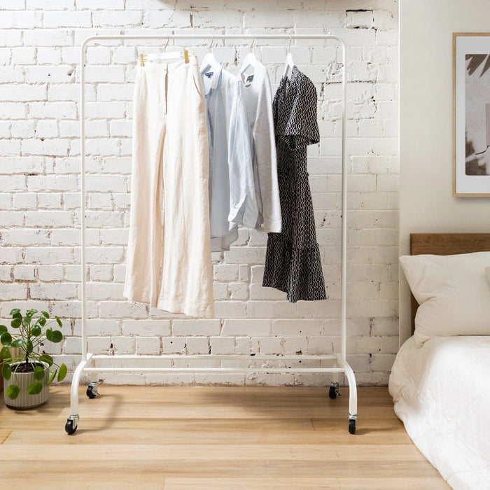 Metal Garment Rack With Wheels *** LOCAL DELIVERY ONLY *** No postage available on this item